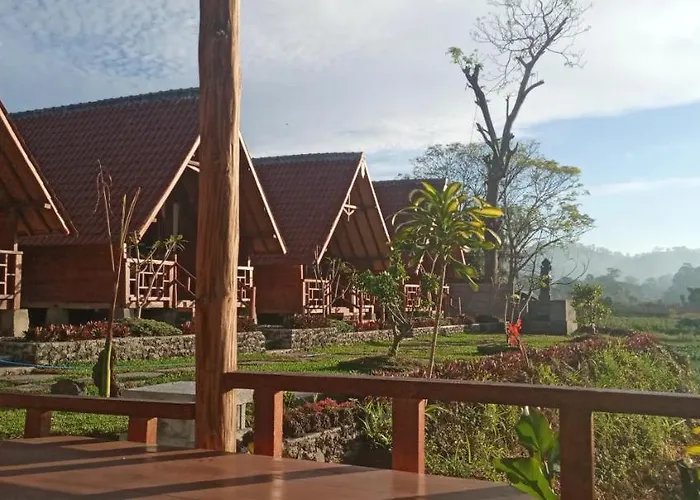 Lakeside Log Kintamani (Bali)
